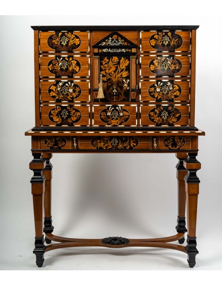 A Dutch cabinet. 17th century.