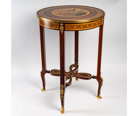 Guéridon marqueté.  XIXe...