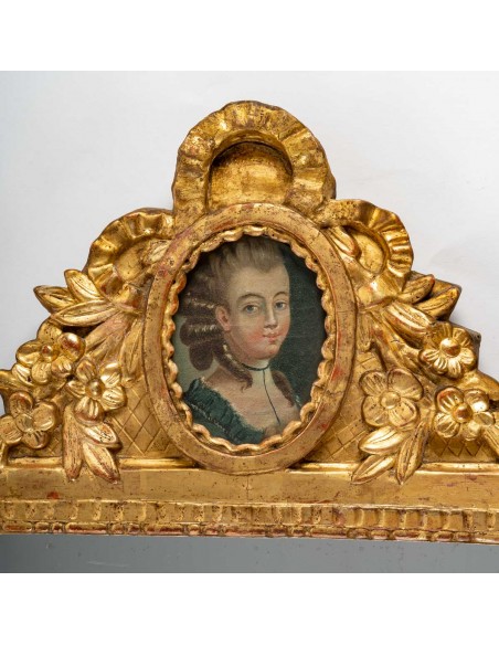 Miroir à fronton d'époque Louis XVI (1774 - 1793).  XVIIIe siècle.