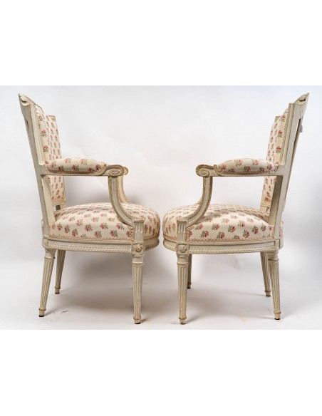 A Pair of Louis XVI Period (1774 - 1793) Armchairs. 18th century.