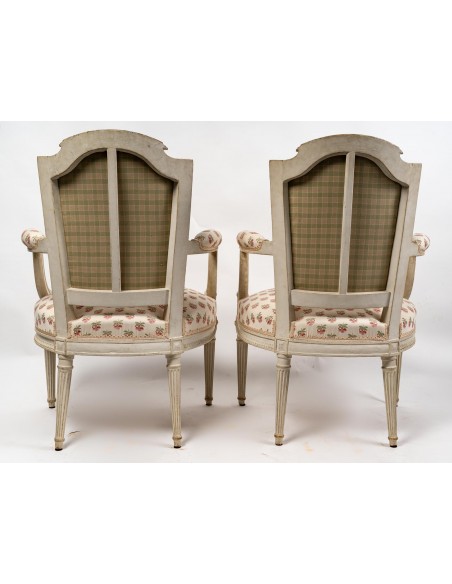 A Pair of Louis XVI Period (1774 - 1793) Armchairs. 18th century.