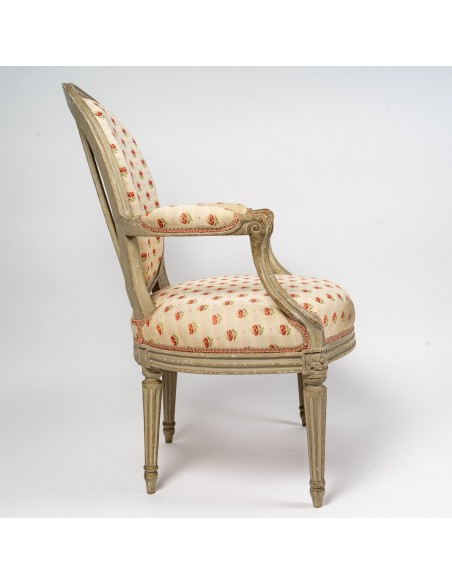 Suite de quatre fauteuils d'époque Transition.  XVIIIe siècle.