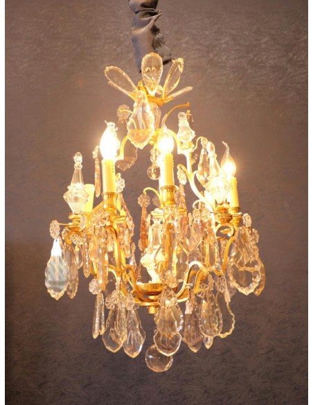 A Louis XV style chandelier. 19th century.