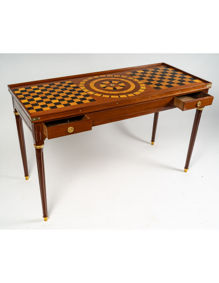 Table de jeux tric-trac d'époque Louis XVI (1774 - 1793).  XVIIIe siècle.