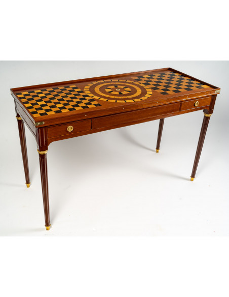 Table de jeux tric-trac d'époque Louis XVI (1774 - 1793).  XVIIIe siècle.