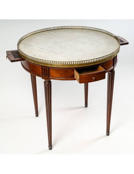 Table bouillotte d'époque Louis XVI (1774 - 1793).  XVIIIe siècle.