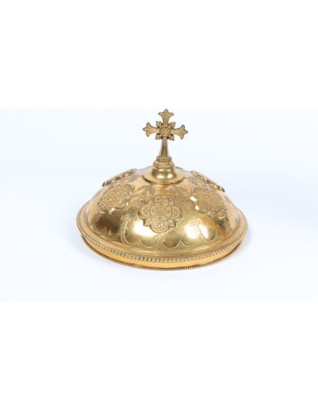 A Ciborium.  19th century.