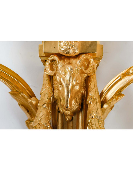 Paire d'appliques de style Louis XVI.  XIXe siècle.