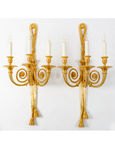 A Pair of Wall - Lights in Louis XVI...