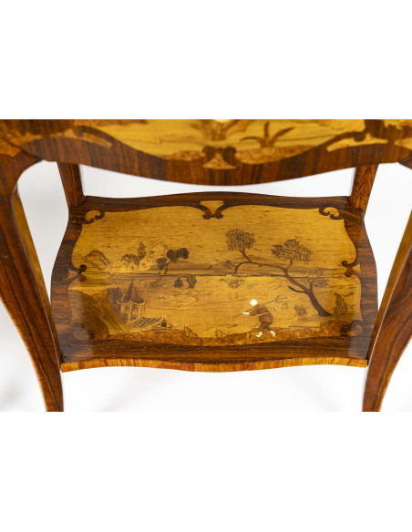 Paire de chevets de style Louis XV.  XIXe siècle.