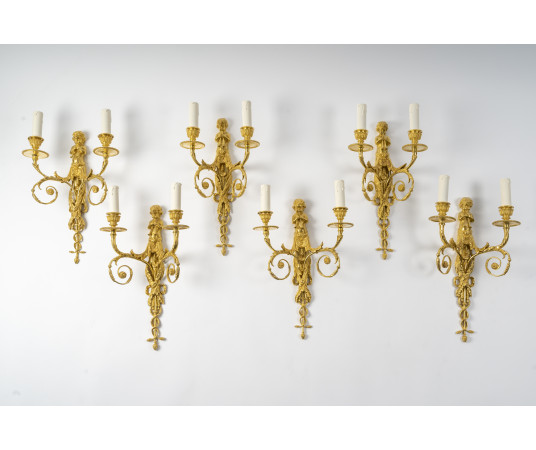 suite de 6 appliques de...