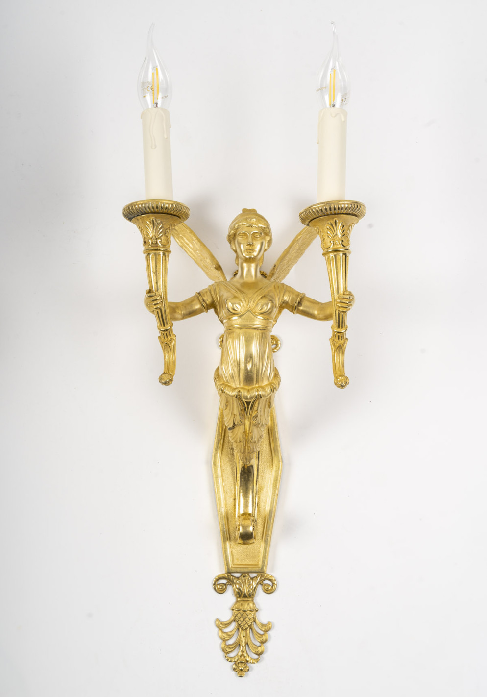 Pair Of Wall Lights Decorated With... Pair Of Wall Lights Decorated With...