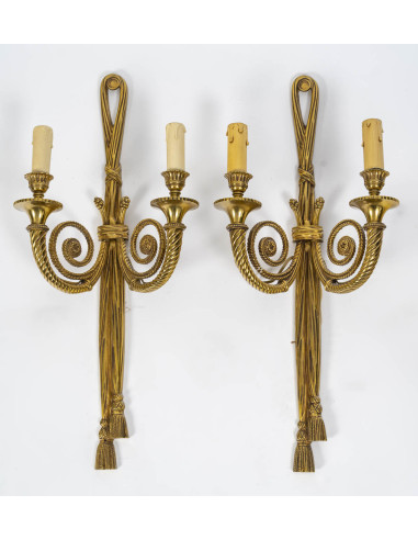 Pair Of Gilt Bronze Wall Lights.... Pair Of Gilt Bronze Wall Lights....