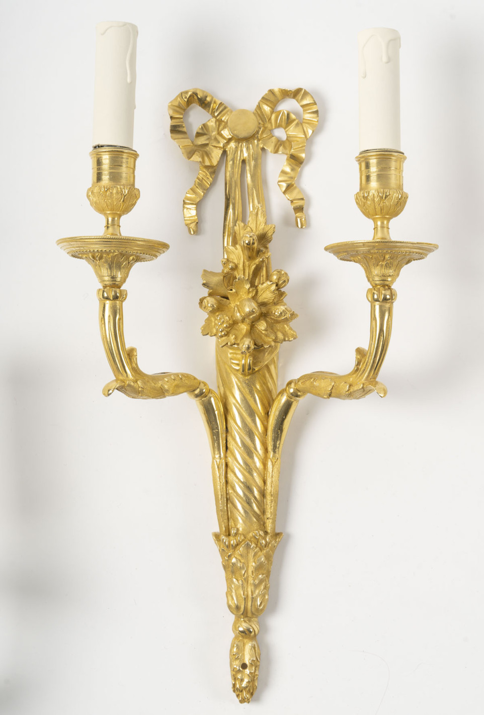 suite de 6 appliques Louis XVI.XIXéme... suite de 6 appliques Louis XVI.XIXéme...