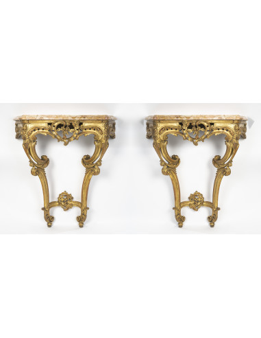 Rare paire de consoles d'appliques en...