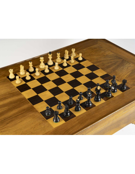 Table à jeux XVIIIe. Epoque louis XV.