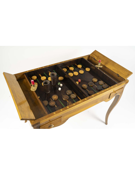 Table à jeux XVIIIe. Epoque louis XV.