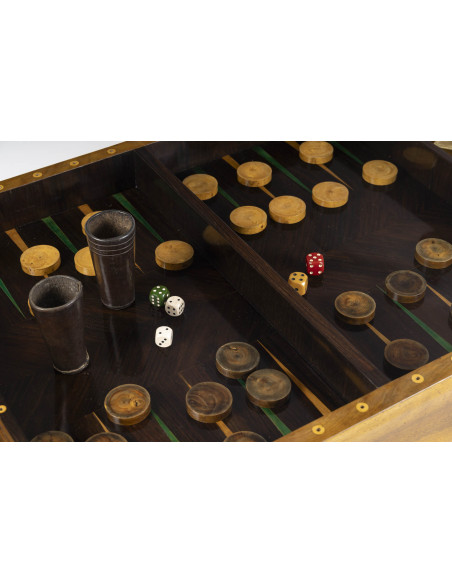 Table à jeux XVIIIe. Epoque louis XV.