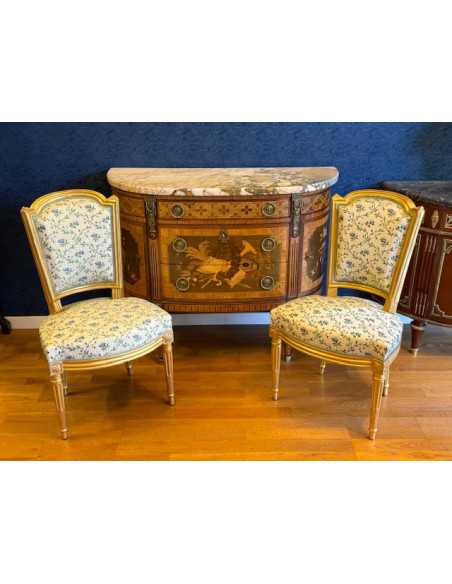 Paire de chaises en bois doré, d'époque Louis XVI (1774-1789), XVIIIème siècle.