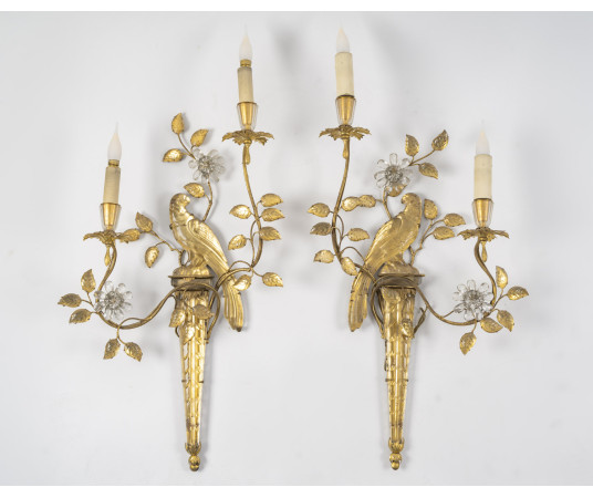 Paire de grandes appliques...