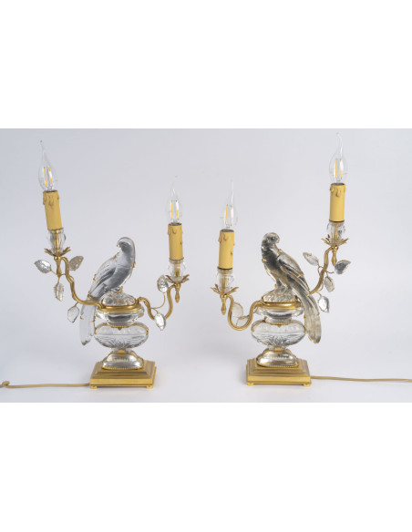 Paire de lampes aux Perroquets, Baguès, XXème siècle.