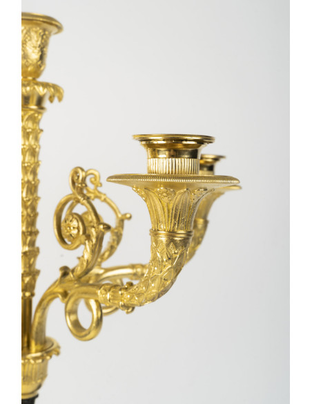 Grande paire de candélabre en bronze doré et patiné, d'époque Second Empire (1848-1870), XIXème siècle.