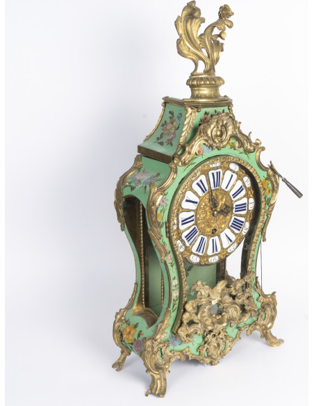 Bronze wall sconce with floral decoration, Louis XV period (1724–1774), 18th century.