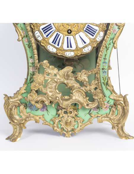 Bronze wall sconce with floral decoration, Louis XV period (1724–1774), 18th century.