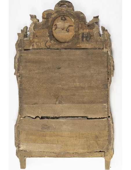 Miroir à fronton en bois doré, d'époque Louis XVI (1774 - 1793). XVIIIe siècle.