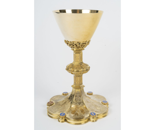 Neo-Gothic-style bronze...